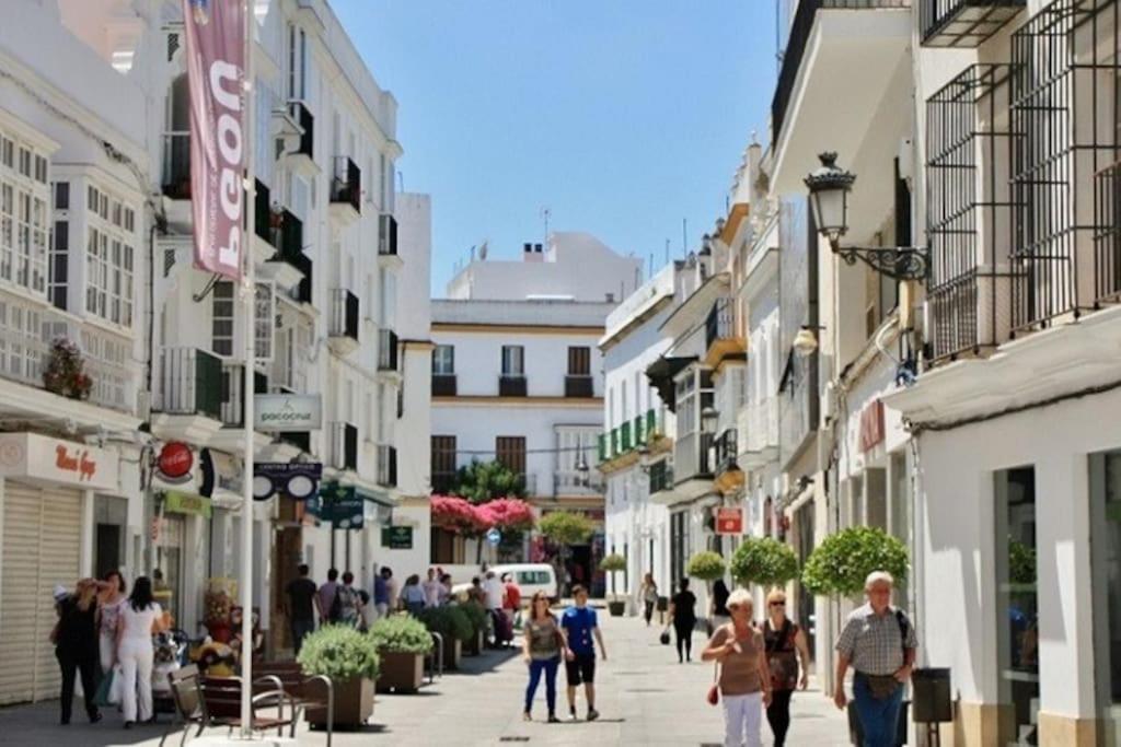 Fancy Apartment In A Historic House, Chiclana City Center By C. Dreams Chiclana de la Frontera Buitenkant foto